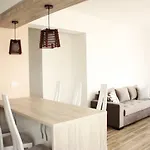Alexandra's * Sarandë