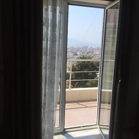 Apartament Alexandra's Saranda