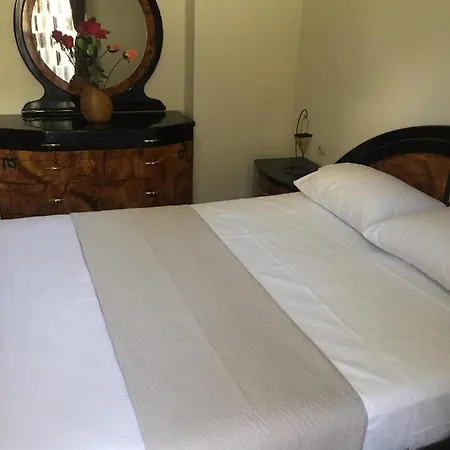 Apartament Alexandra's Saranda