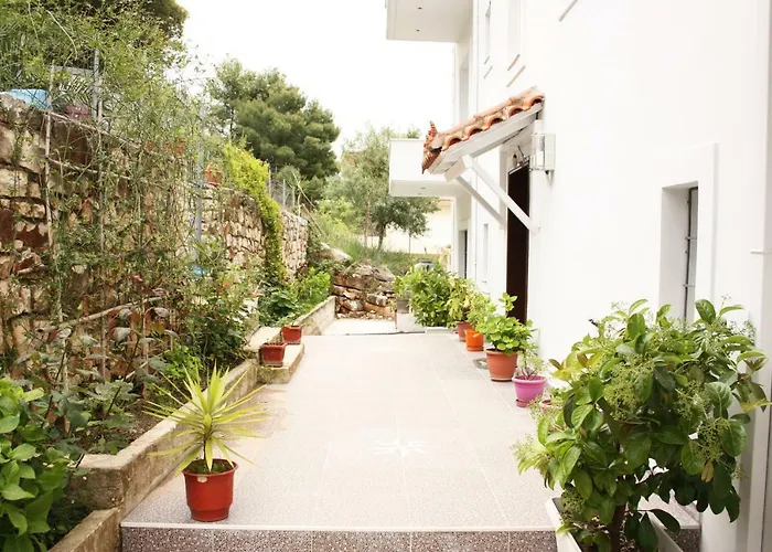 Alexandra's Sarandë