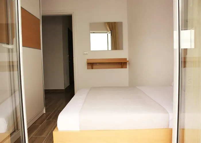 Alexandra's Saranda