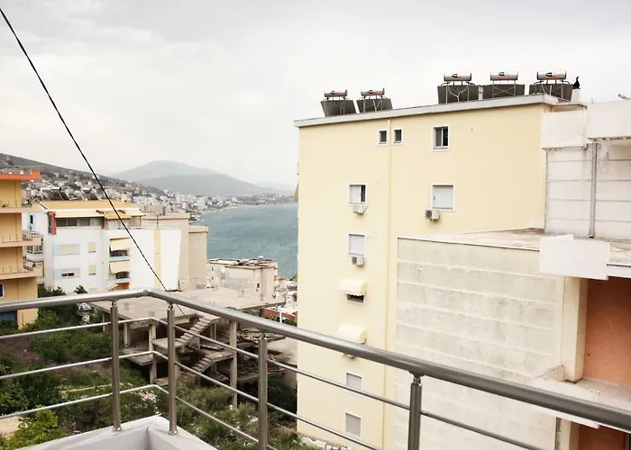 Alexandra's * Sarandë